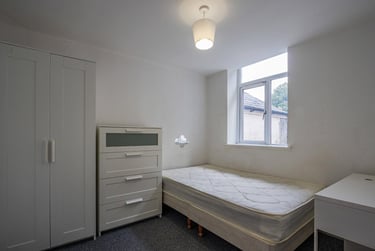 6 bed house, Rhymney Street, Plasnewydd, Cardiff, CF244DF - Image 11